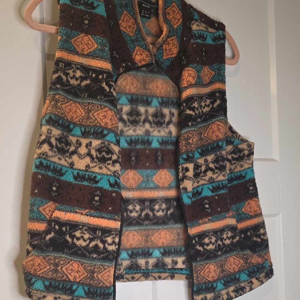 SHEIN Multicolor Geometric Fleece Vest
